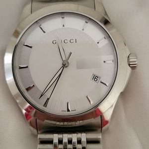 Gucci Unisex Timeless Watch Unisex